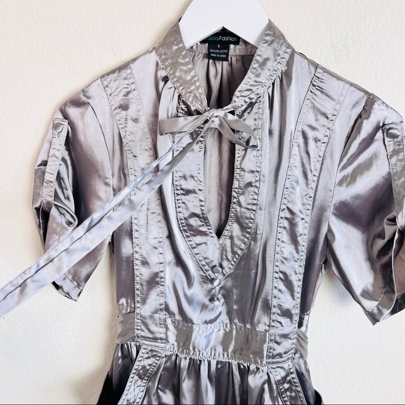 Y2K Silver Satin V-Neck Neck Tie Short Sleeve Bubble Mini Dress - Picture 8 of 16